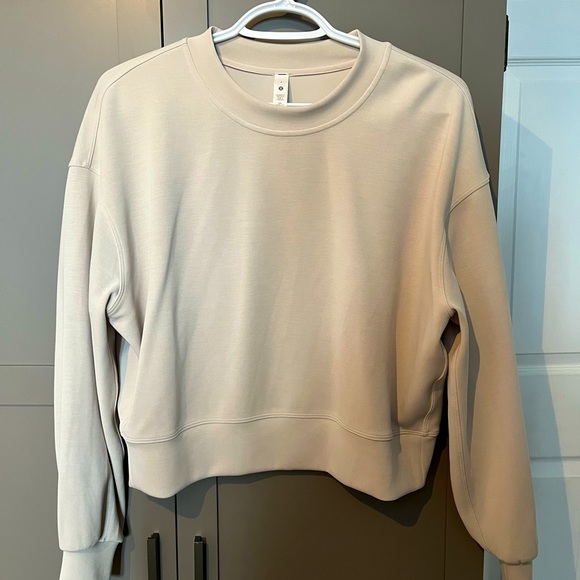 Lululemon sweater - Picture 1 of 3